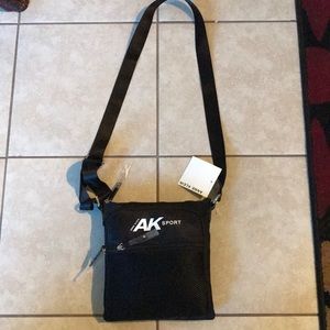 NEW!! Ann Klein sport purse
